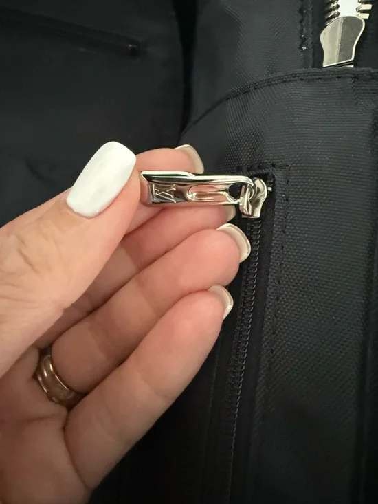 Louis Vuitton Pegase Carry-On - Picture 13 of 13